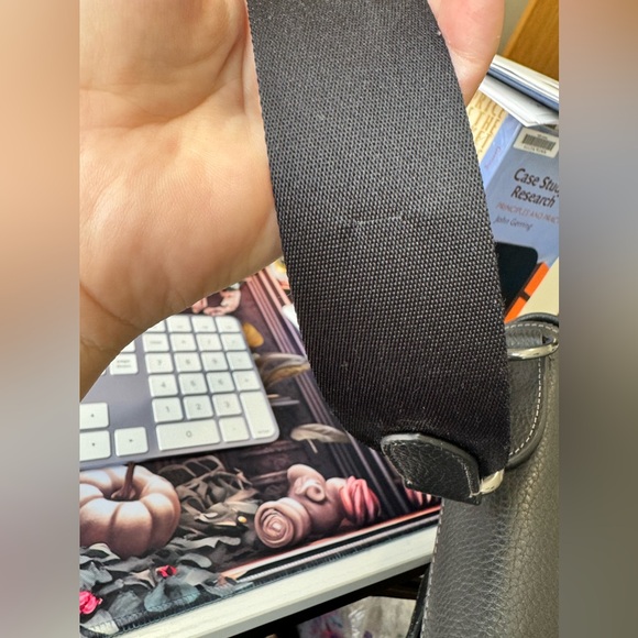 Coach New York Signature Print Sullivan Brief Bag - Picture 9 of 11